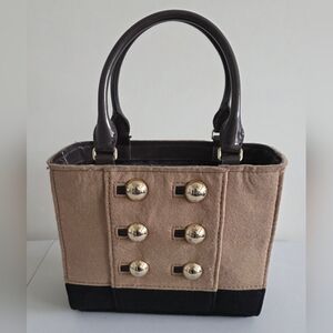Kate Spade New York Beantown Quinn Tote Gold Buttons Tan Black